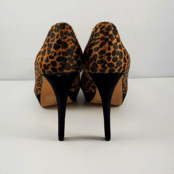 Vince Camuto~Horse Hair Ritz Cheeta Print Platform Pumps~Size 10B. S829 - Picture 4 of 8